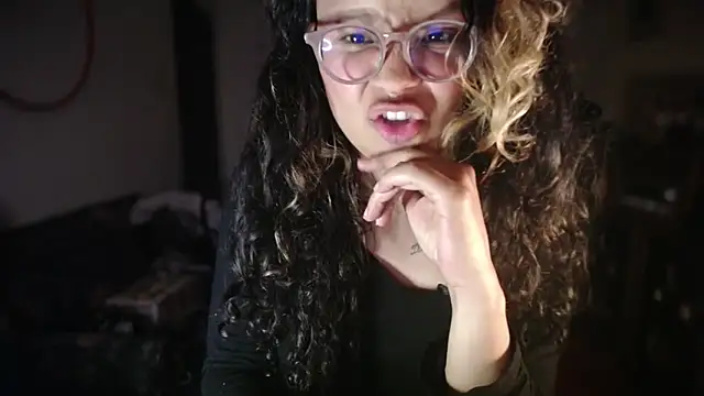 แชท XXX สดของ You_Ana31