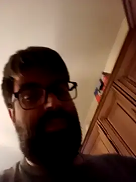 ynroh_87: απευθείας συνομιλία ΧΧΧ