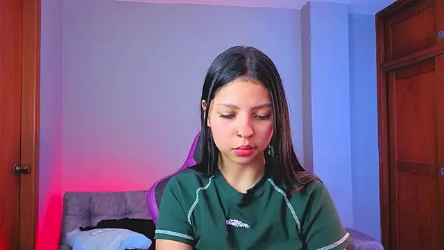 XXX chat uživo modela melanimorgan1