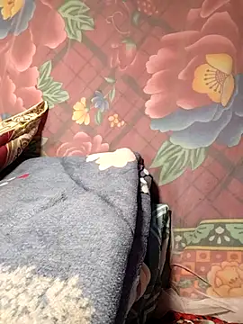 Reina_Fcup01 Adlı Modelin Canlı XXX Sohbeti