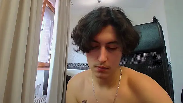 GriffinDane webcam show