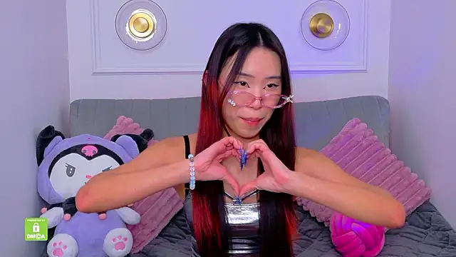 EveNightfall Adlı Modelin Web Kamerası Şovu