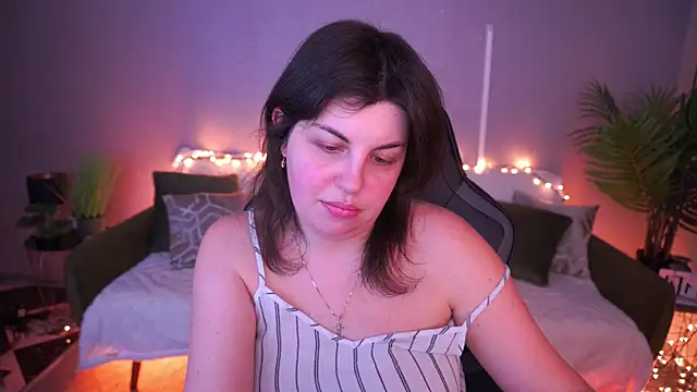 Онлайн чат XXX MirandaWong