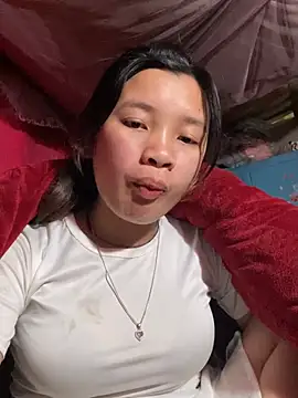 beobeo_2xx Adlı Modelin Canlı XXX Sohbeti