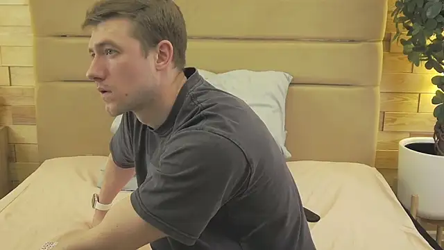 EthanPinkman 即時 XXX 聊天