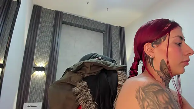 selene_red_ 即時 XXX 聊天