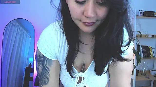 karlie02_'s Live XXX Chat