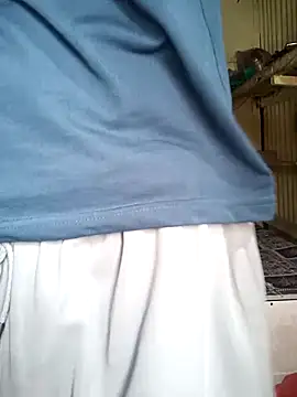 Skinny_Bigass_23 即時 XXX 聊天