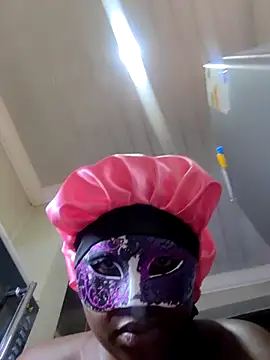 Osinachi2020: онлайн-секс-чат