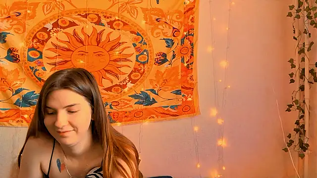 AliceCUNTach 即時 XXX 聊天