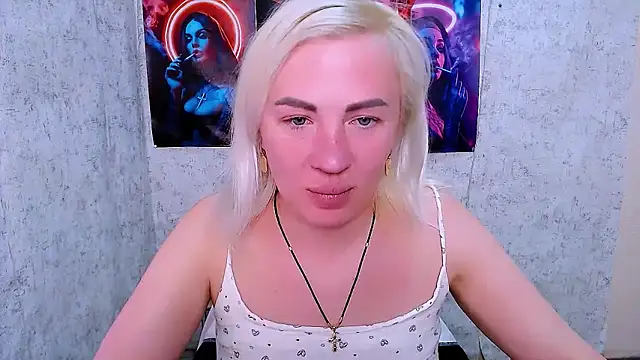 EmmaCat_ Live XXX-chat