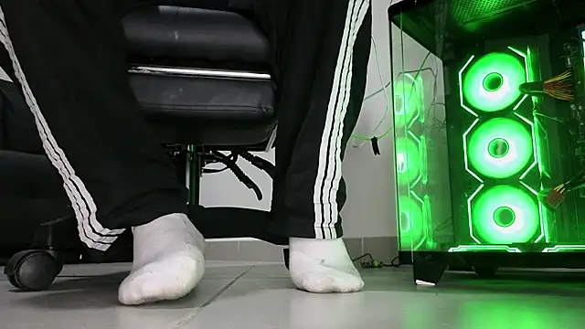 cash_master888 即時 XXX 聊天