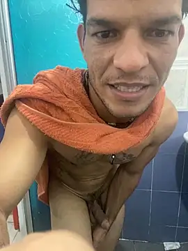 Chat XXX en directo de MaxyRyan