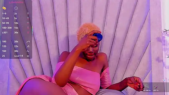 Taramasud_ Live XXX-chat