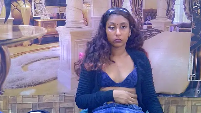 IndianSexyButt Live XXX-Chat