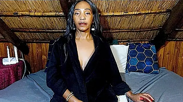 โชว์เว็บแคมของ NikkyJigglesX