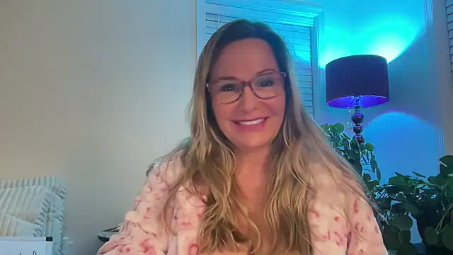 XXX chat uživo modela Milf_Goddess