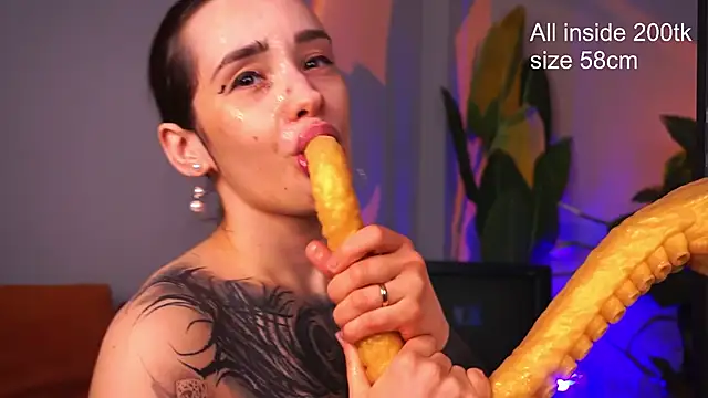 XXX chat uživo modela EvaCanton