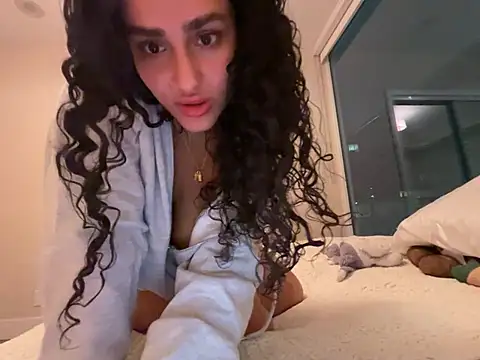 silkygemm's Live XXX Chat