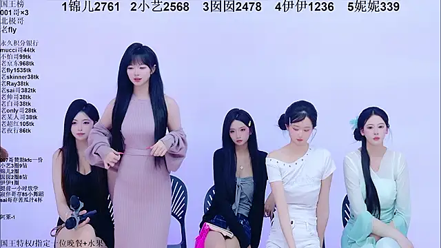 1X-one's Live XXX Chat