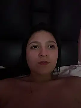 Camila_sanchez25's Live XXX Chat