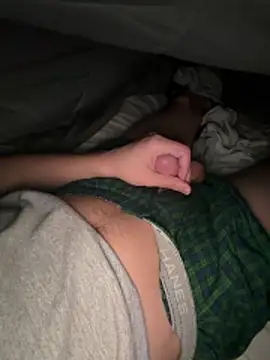 tigbmun: вебкам-шоу