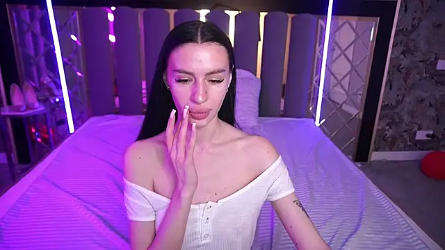 Chatroom XXX en direct de Snow_WhiteeeX