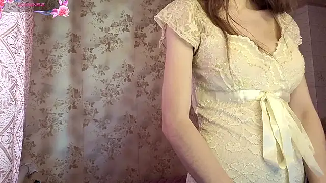 QutieDaSweet élő XXX-chatje