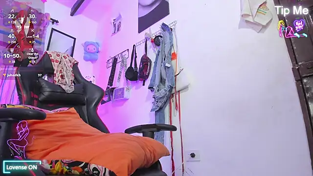 Rihanna_hotx's Live XXX Chat