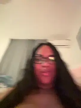 Chatroom XXX en direct de Chaniita