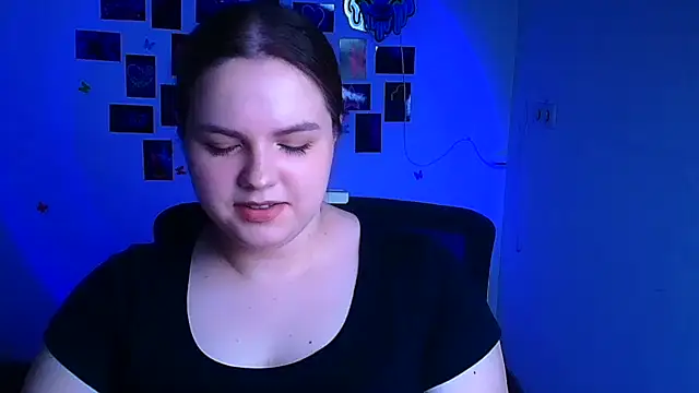 Kitty_Mia_Kitty Obrolan Langsung XXX