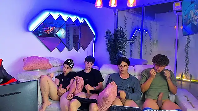 Houseofwarrios live XXX chat