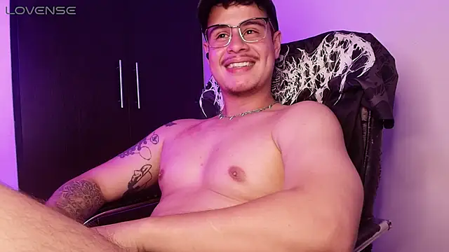 BjornSteel Live XXX-Chat