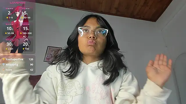 Chat +18 de luna_velveth ao vivo