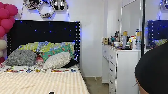 Chat XXX Live charlotte_077