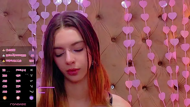 Chatroom XXX en direct de CoraVex