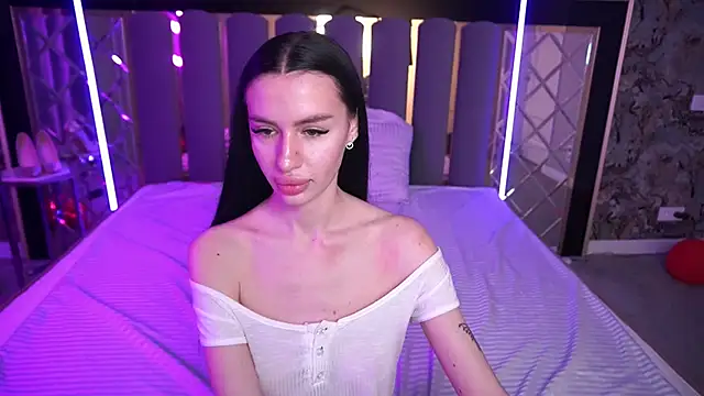 Snow_WhiteeeX's Live XXX Chat