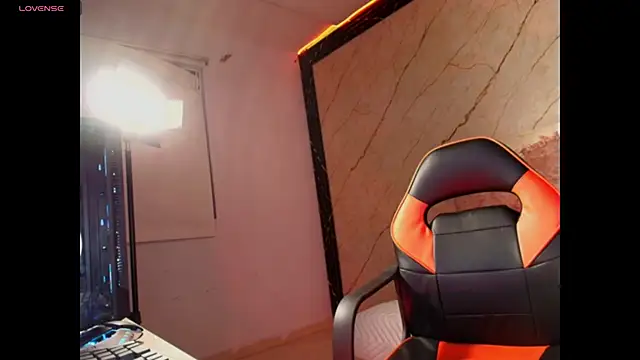 monserrat_petite Webcam show