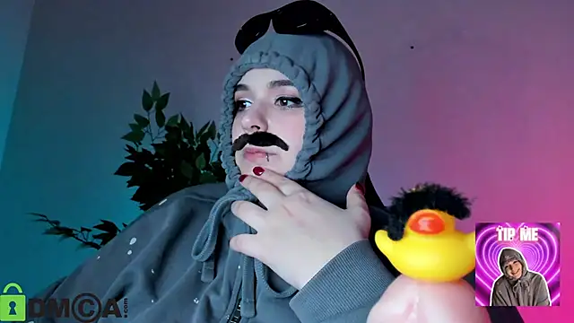 Mia_R0ss Chat XXX in diretta