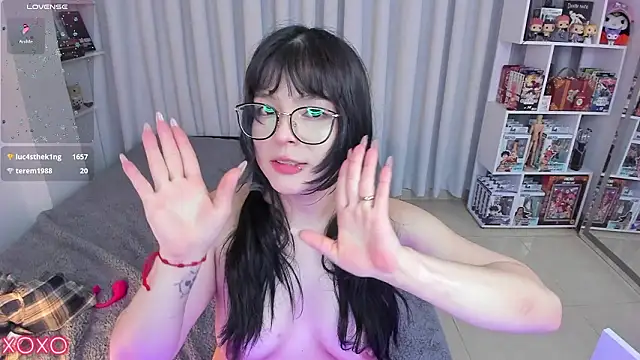 misshoneyxxx 即時 XXX 聊天