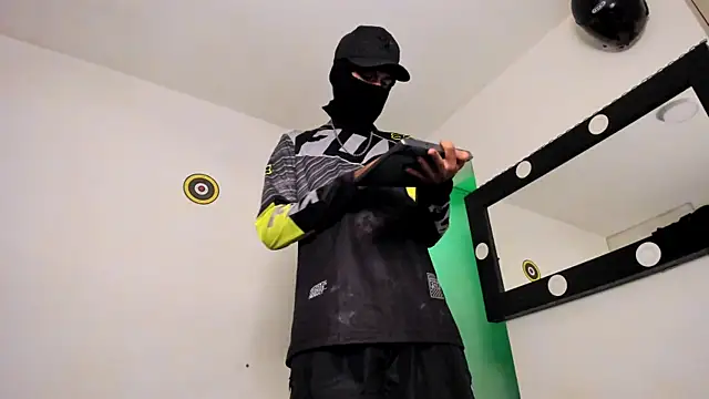 Samuel_Suarez 即時 XXX 聊天