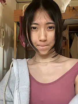 -hanime- Chat XXX in diretta