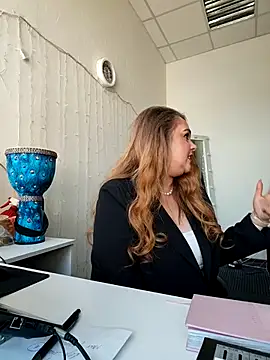 Juicy_PeachLux Live XXX-Chat