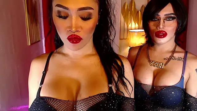 Show modela Trans_Mistress_Victoria na web-kameri