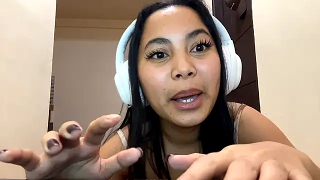 Chat XXX en directo de DavinaKilness