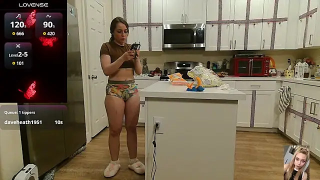 Blondiewithanass Live XXX-chat