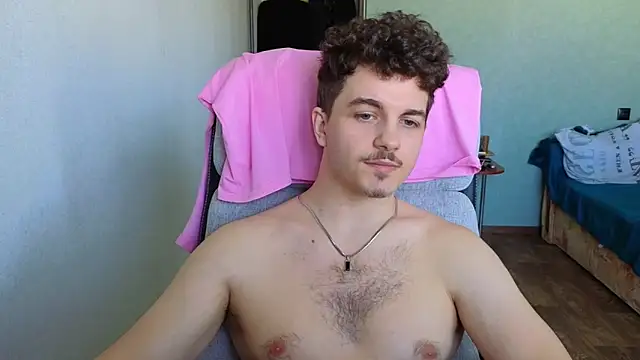 Remy_Miles 即時 XXX 聊天