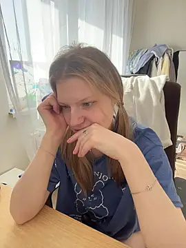 MaryHiggins Live XXX-Chat