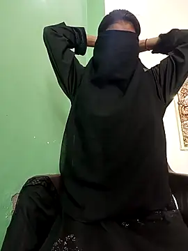 Aafreen_36's Live XXX Chat