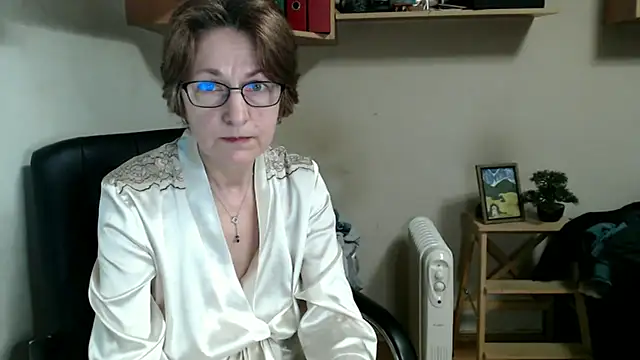 katemodel: онлайн-секс-чат